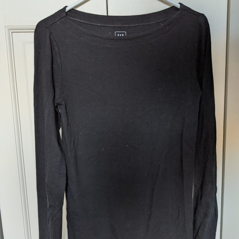 Gap maternity black soft knit